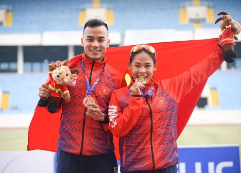 Vì chị gái ngất xỉu, em trai lao đến huy chương SEA Games