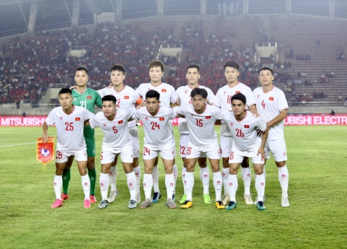 Bảng xếp hạng AFF Cup 2024 hôm nay 9/12: ĐT Việt Nam vươn lên đỉnh bảng