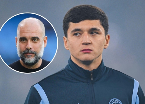 Pep Guardiola: 'Tôi nói gì Khusanov chỉ cười thôi'