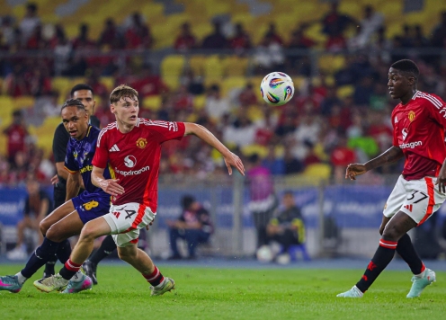 CĐV MU 'tức điên' khi thua bất ngờ đội ASEAN All-Stars