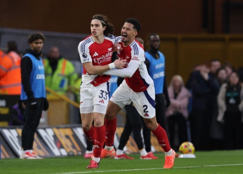 Arsenal hạ Wolves trong trận cầu 2 thẻ đỏ