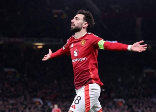 Bruno Fernandes thiết lập hai kỷ lục tại cúp C2