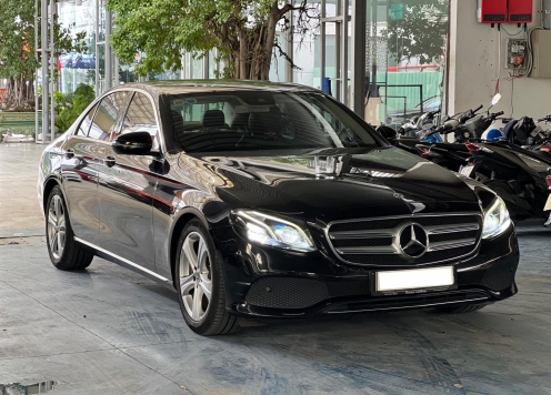 Giật mình với mức khấu hao của Mercedes Benz E Class E250 sau 7 năm lăn bánh