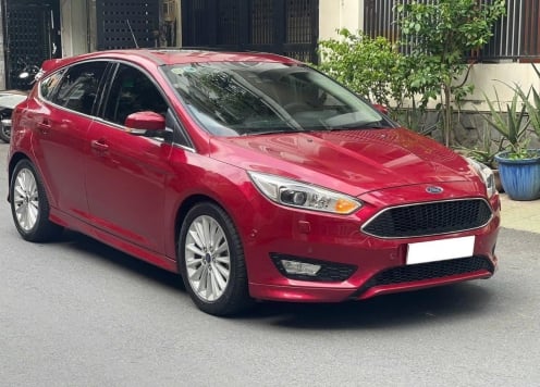 Bất ngờ với mức khấu hao của Ford Focus 2016 sau 8 năm lăn bánh