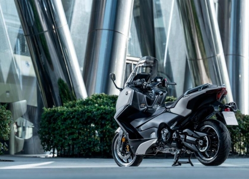 Yamaha TMax Tech Max 2025: Mẫu xe ga phân khối lớn được nâng cấp đáng chú ý