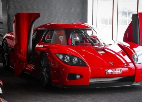 Siêu xe Koenigsegg CCX hàng hiếm trên thế giới lộ diện tại Việt Nam