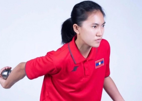 VĐV Lào gây sốt với tấm HCV ở môn bi sắt