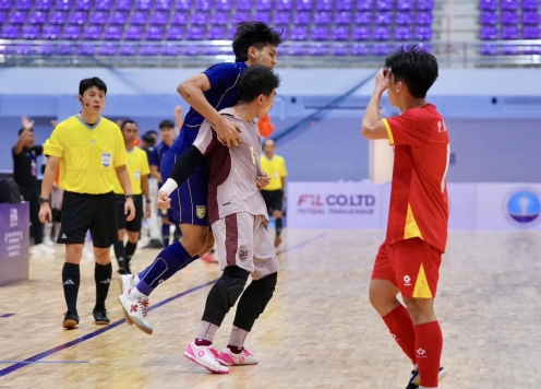 NÓNG: Trọng tài từ chối bàn thắng, Futsal Việt Nam thua đau Thái Lan
