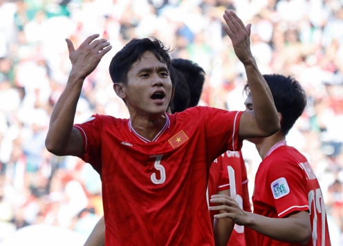 Trò cưng HLV Troussier có bước ngoặt lớn trong sự nghiệp