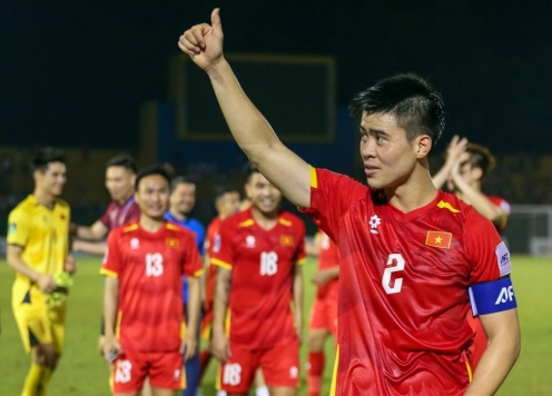Vừa thắng Man Utd, trung vệ ĐT Việt Nam quyết tâm hạ Malaysia