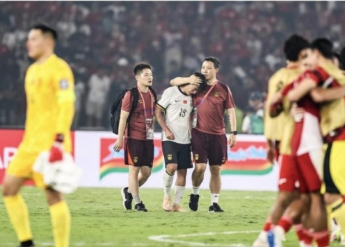Thất bại thảm hại, sao Trung Quốc òa khóc tại Indonesia