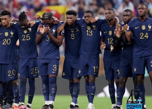 Nhập tịch cầu thủ để dự World Cup: ĐT Việt Nam nên học ai?