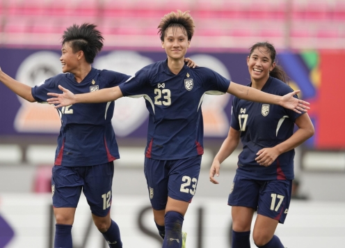 Thắng Indonesia 7-0, Thái Lan phả hơi nóng lên Việt Nam