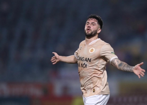 Rời Thái Lan, tiền đạo Brazil trên đường trở lại V.League?