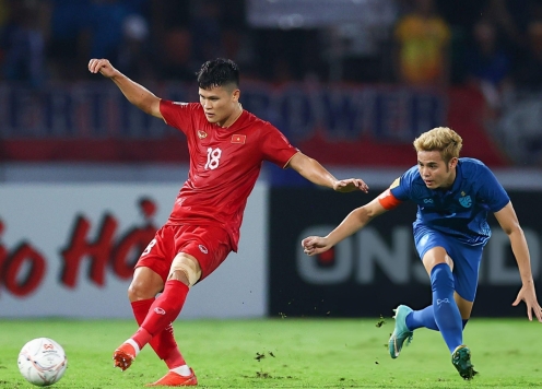 HLV Thái Lan khen 'hung thần' của ĐT Việt Nam là cầu thủ hay nhất