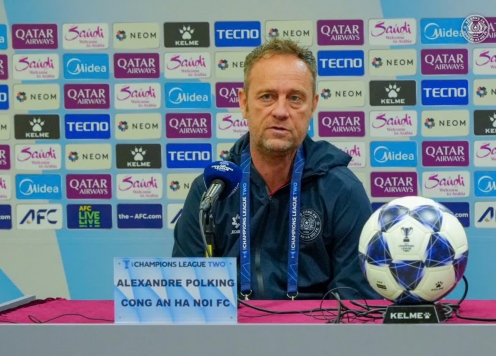 HLV Polking quyết tâm cùng CAHN giành ngôi đầu bảng