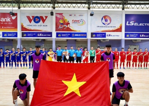 4 đội bóng tham dự giải VĐQG Việt Nam