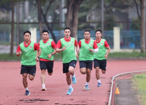 1 trọng tài Việt Nam không vượt qua bài kiểm tra thể lực