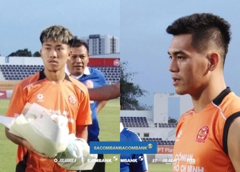 Tiến Linh lập tức làm 1 điều với thần đồng Việt kiều cực hiếm