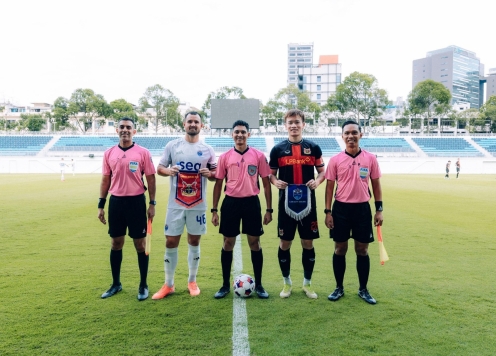 Đội Hoàng Đức làm điều đặc biệt ở trận đấu tại Singapore