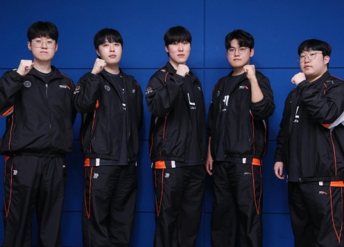 HLE Zeka: 'Gumayusi đã hứa rằng cậu ấy sẽ giúp tôi có lần vô địch MSI đầu tiên'