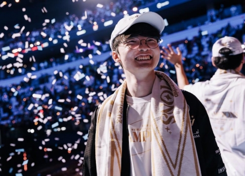 Sắp chạm ngưỡng 30 tuổi nhưng Faker vẫn thể hiện phẩm chất hiếm có khó tìm