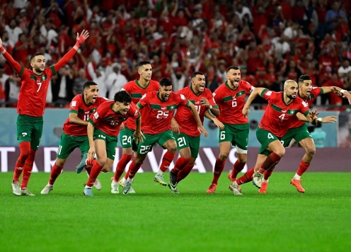 Nhập tịch cầu thủ để dự World Cup: Bài học thành công từ Morocco và Algeria