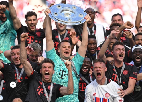 Câu chuyện về kỷ lục 11 năm vô địch Bundesliga của Bayern Munich