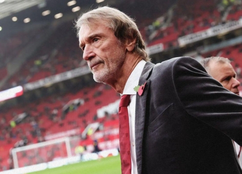 Sir Jim Ratcliffe tiếp tục cuộc cải tổ tàn khốc ở Man Utd