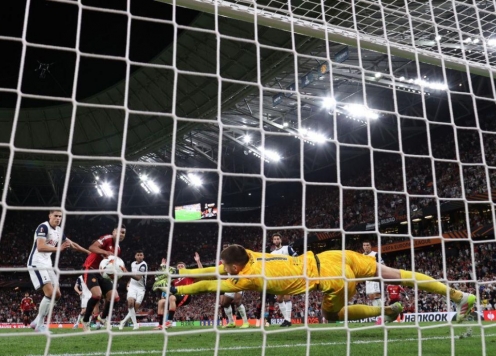 Thủ môn Tottenham lên tiếng sau hàng loạt pha cứu thua xuất thần