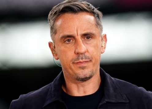 Gary Neville bị Nottingham Forest 'cấm cửa' vào sân