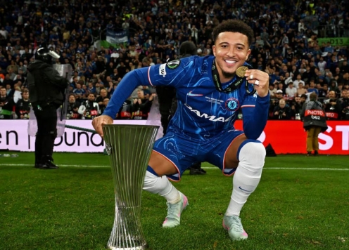 Manchester United lỡ cơ hội 'kiếm đậm' vì Jadon Sancho