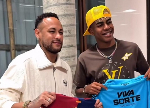 Deco: 'Lamine Yamal khiến tôi liên tưởng tới Neymar'