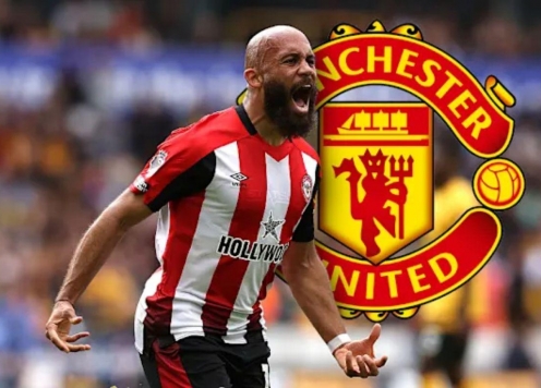 Quyết săn sao tấn công, Man United ra giá lần ba cho Brentford