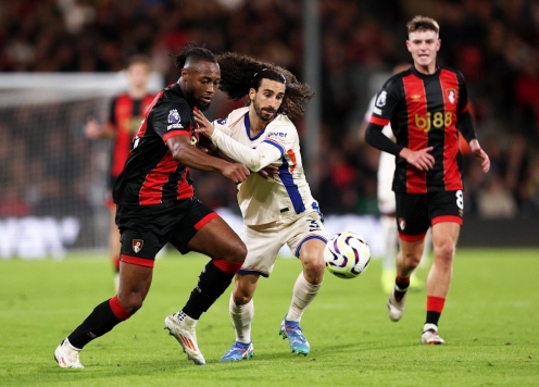 Chelsea 'thiệt đơn thiệt kép' sau trận hoà tai hại