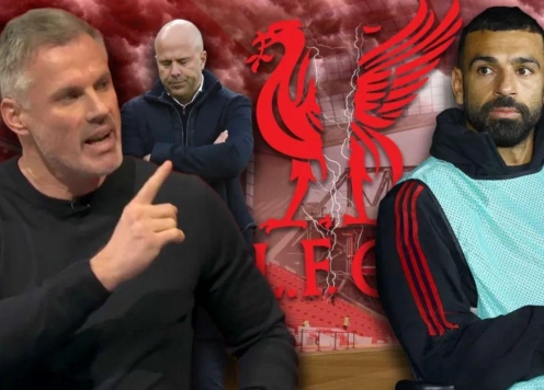 Jamie Carragher: 'Salah đã cố ném Liverpool xuống gầm xe 2 lần'