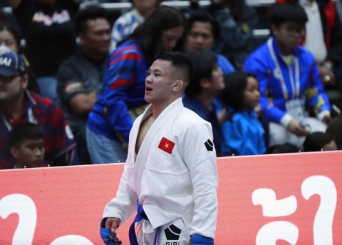 Loại sớm ở SEA Games, VĐV Việt Nam vô địch thế giới xin lỗi NHM