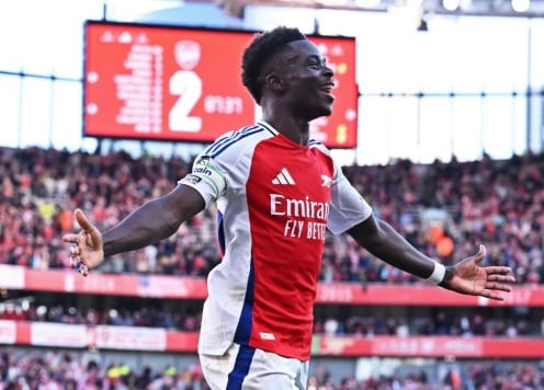 Saka rực sáng, Arsenal dễ dàng hạ gục Southampton