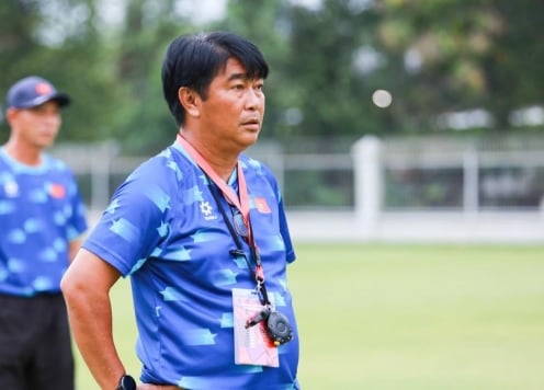 HLV trưởng bất ngờ chia tay U17 Việt Nam trước giải châu Á