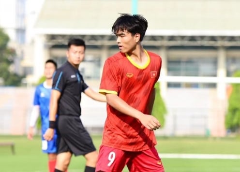 Công Phương 'bắn tín hiệu' sát trận U19 Việt Nam gặp Myanmar