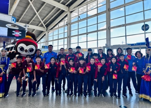 Tuyển Việt Nam về nước sau hành trình săn vé World Cup