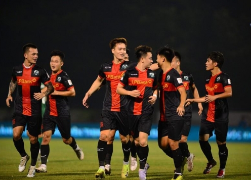 ĐKVĐ hạng Nhất được cấp phép có điều kiện dự V-League