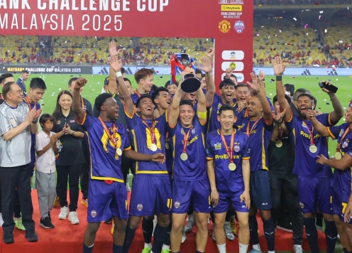 Aguero bất ngờ với bàn thắng giúp ASEAN All-Stars hạ MU