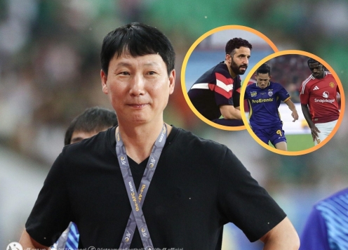 HLV Kim Sang Sik hy vọng Amorim để mắt tới Hai Long