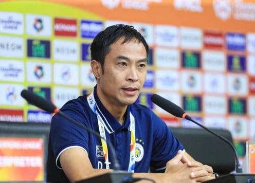 Trợ lý HLV Kim Sang Sik dẫn dắt một đội bóng Việt Nam?