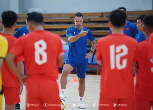 HLV ĐT futsal Việt Nam muốn giao hữu với ĐT Argentina