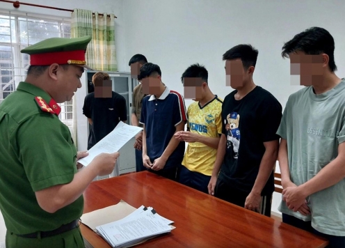 6 cầu thủ Việt Nam lĩnh tổng cộng 38 năm tù vì bán độ