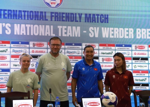 HLV Mai Đức Chung: 'ĐT Việt Nam quyết thi đấu với tinh thần cao nhất'