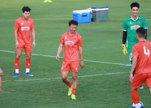 ĐT Việt Nam thắng 2-1 trước ngày sang Malaysia