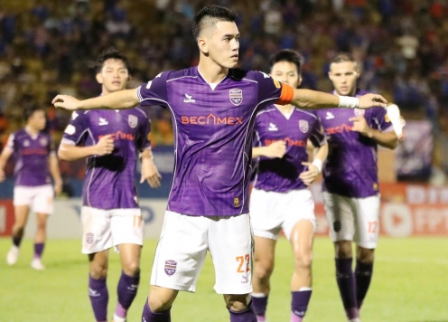 Tiến Linh xuất sắc giành đồng Vua phá lưới V-League 2024/25